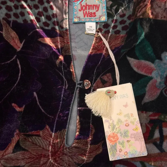 New JOHNNY WAS Grace Tessa Tunic Multicolor Floral Velvet Flowy Top Women's XS - Picture 6 of 11